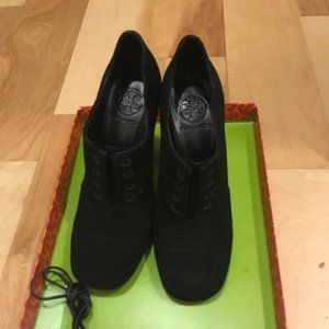 Tory Burch Stella Oxford Booties Suede, black (Size 7.5)